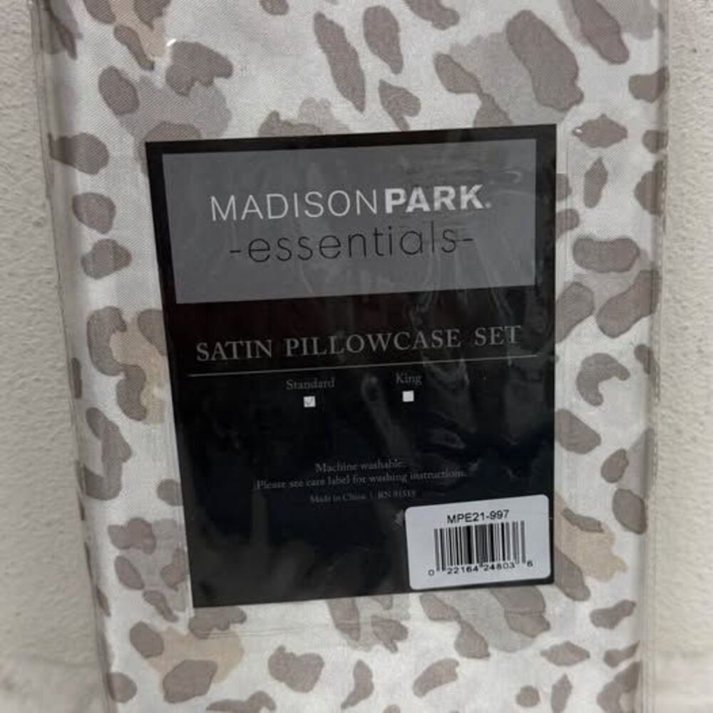 2 Cheetah Print Satin Pillowcases Standard/Queen New